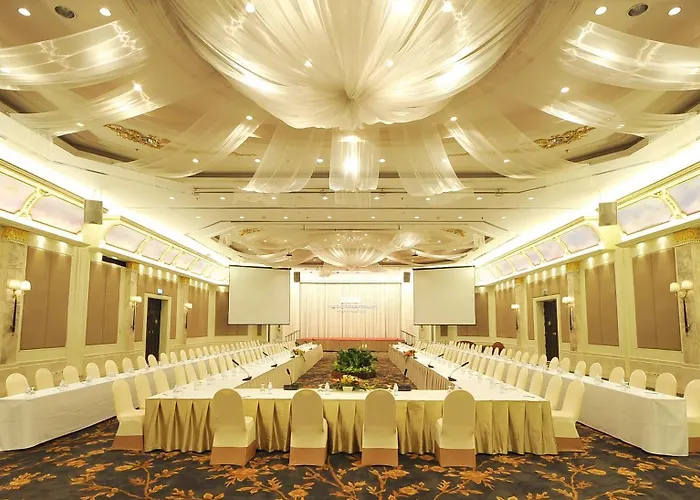 Rama Gardens 酒店