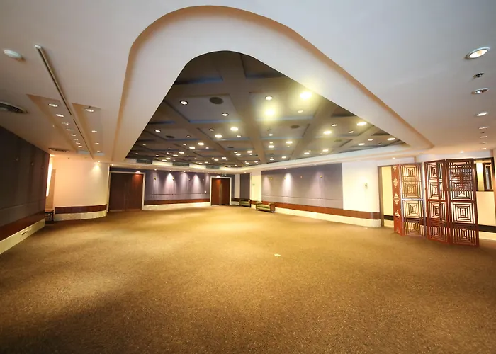 Rama Gardens 5*